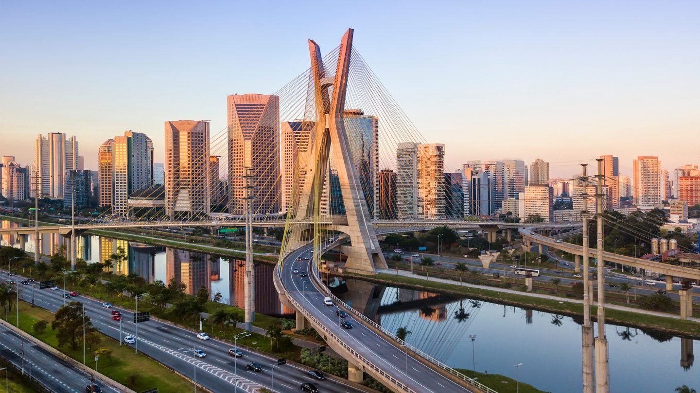 https://332414.fs1.hubspotusercontent-na1.net/hubfs/332414/Sao%20Paulo.jpg